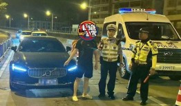 合肥爆料警察事件视频,冲突瞬间引发社会关注