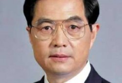 新闻爆料何丹彤简历图片